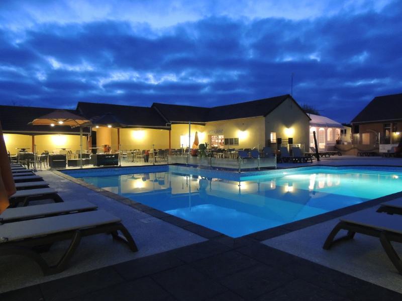 Camping L'Arada Parc Sonzay Exterior foto