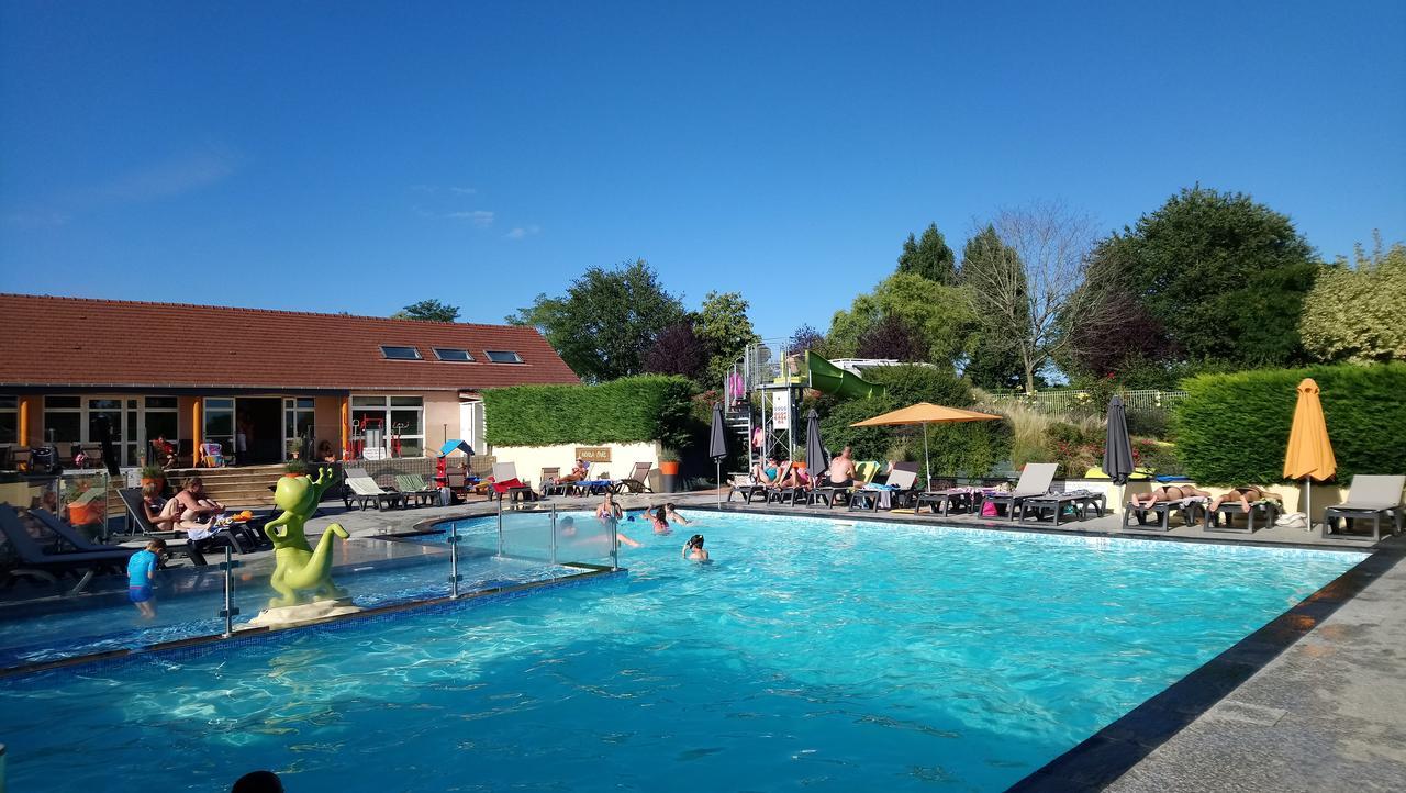 Camping L'Arada Parc Sonzay Exterior foto